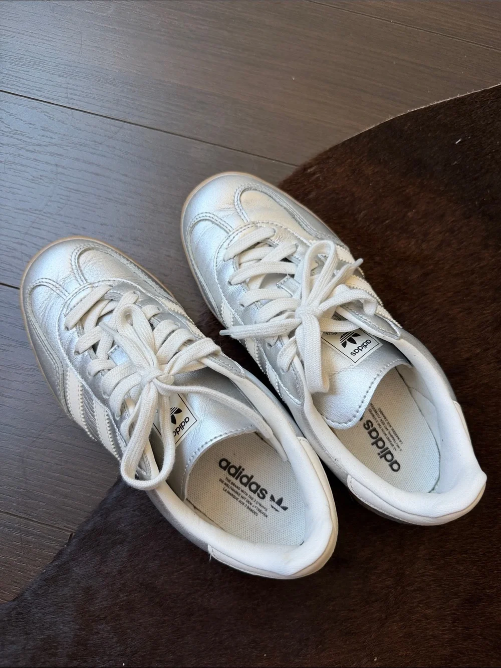 Adidas Gazelle Silver - Picture 1 of 6